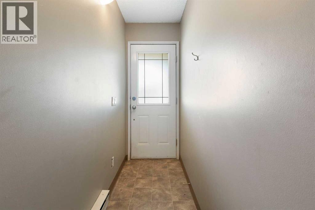 209, 2200 Woodview Drive SW