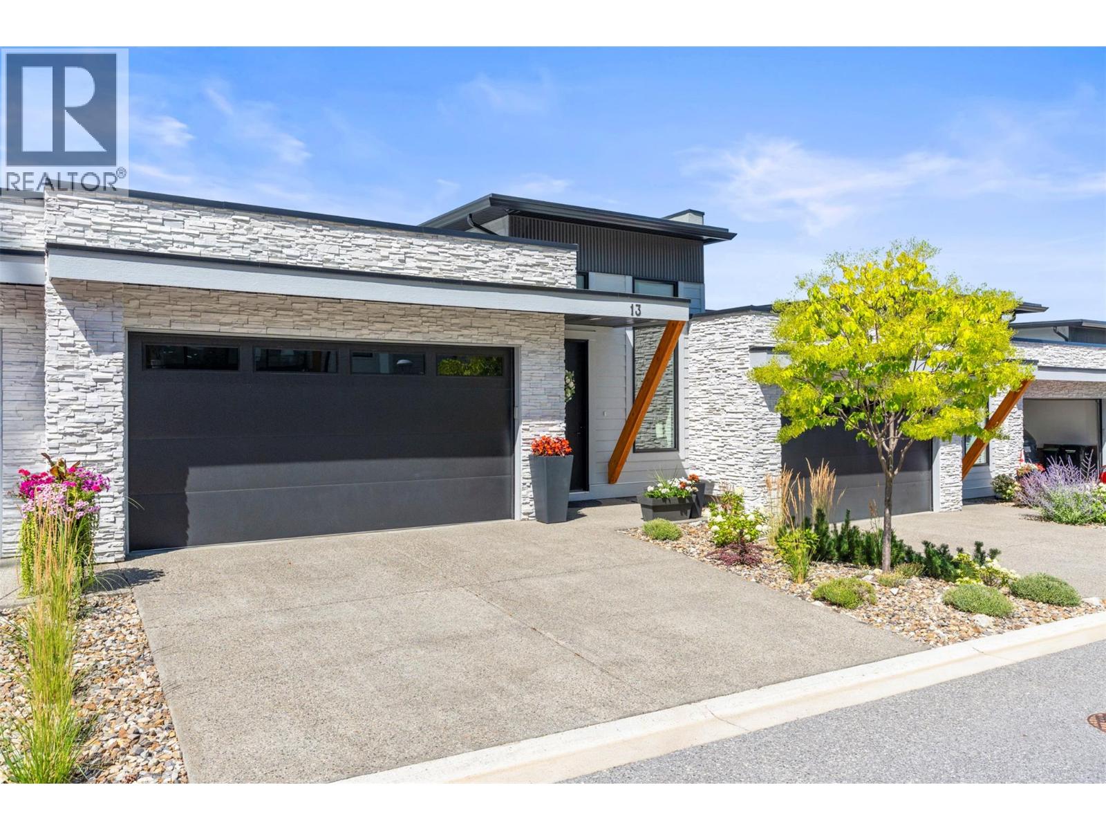 269 Diamond Way Unit# 13