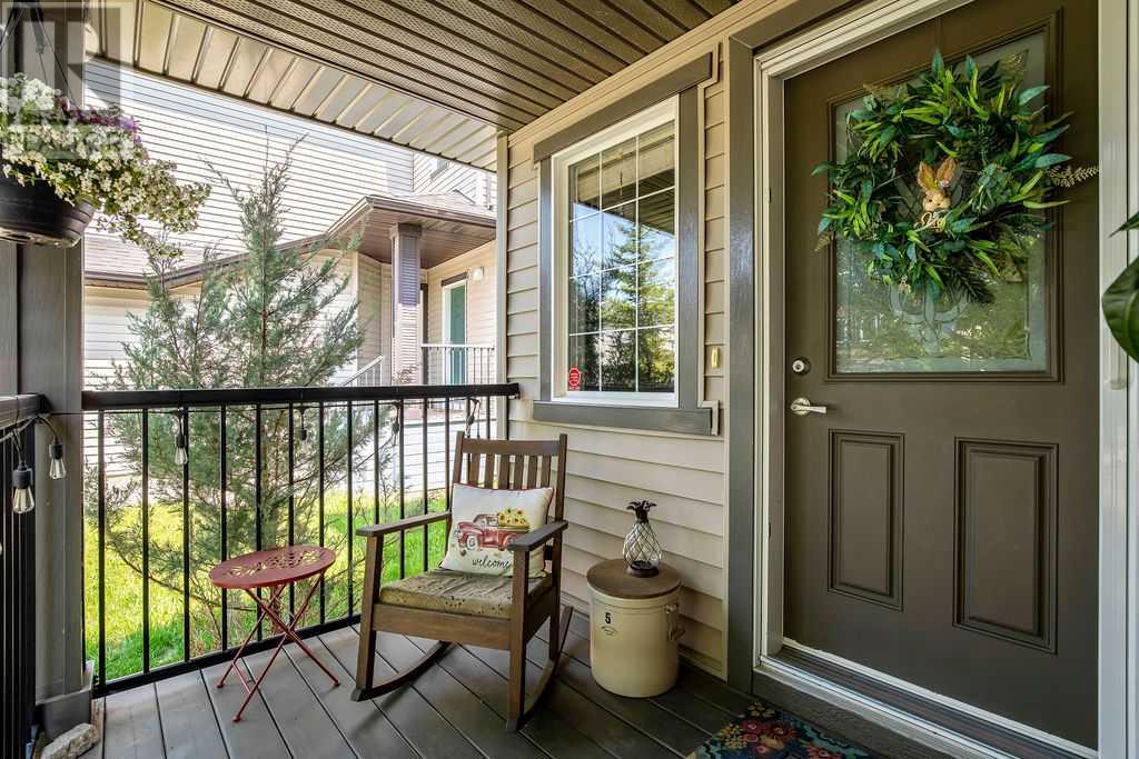 97 Drake Landing Crescent