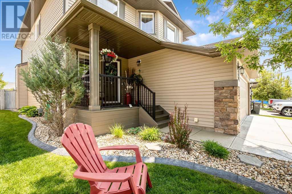 97 Drake Landing Crescent