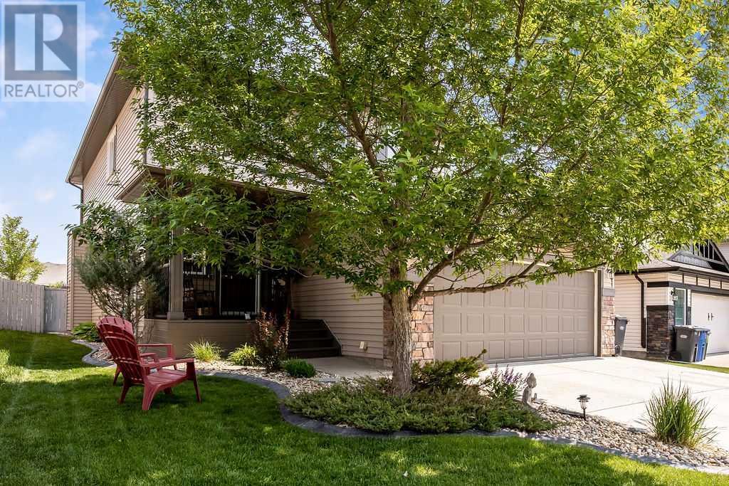 97 Drake Landing Crescent