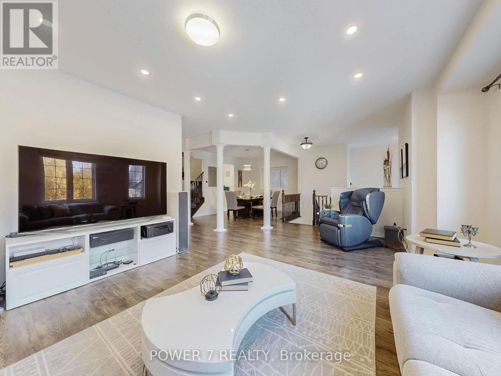 180 WOODSPRING AVENUE