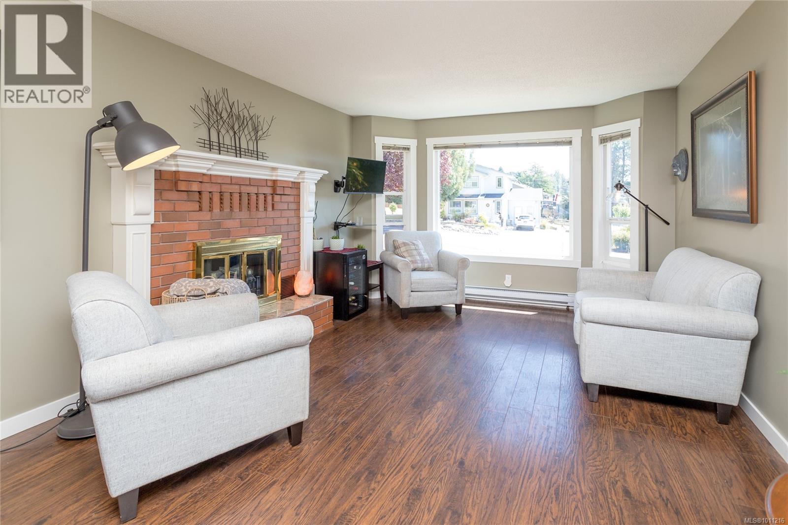778 Cameo St
