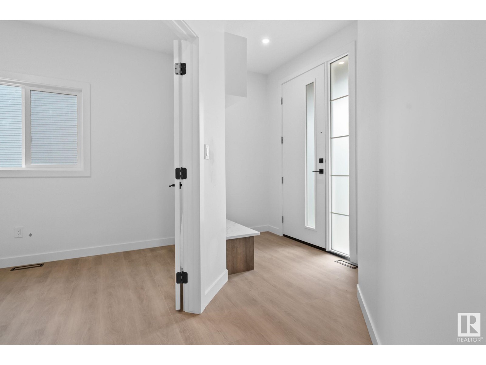 34 SUN MEADOWS CL
