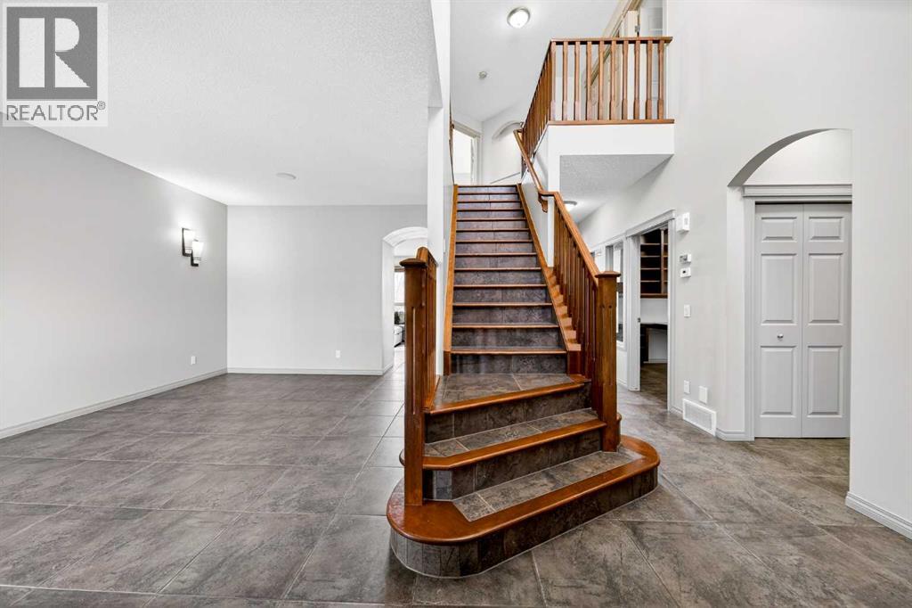 14 Springborough Crescent SW