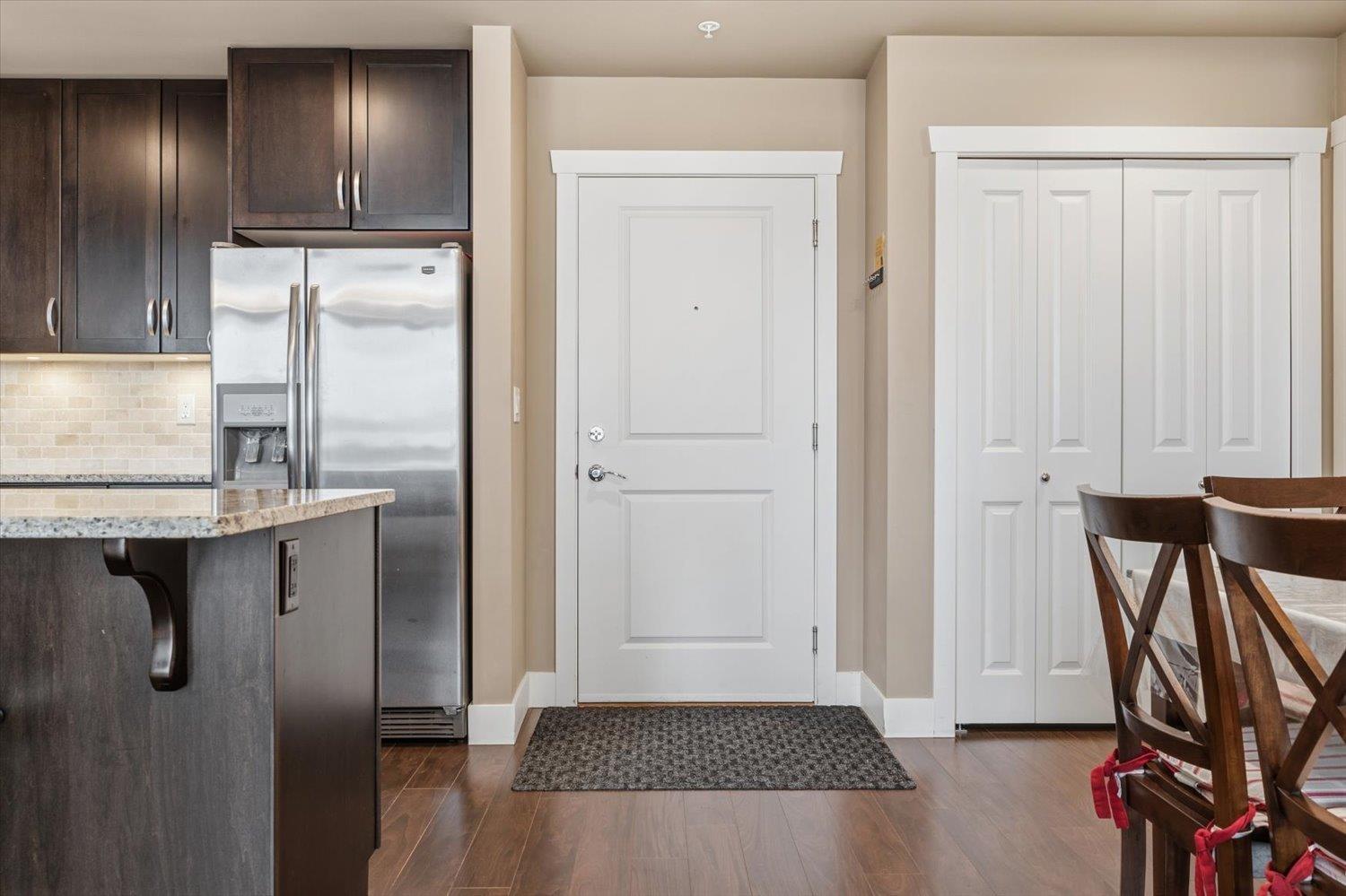 402 3192 GLADWIN ROAD