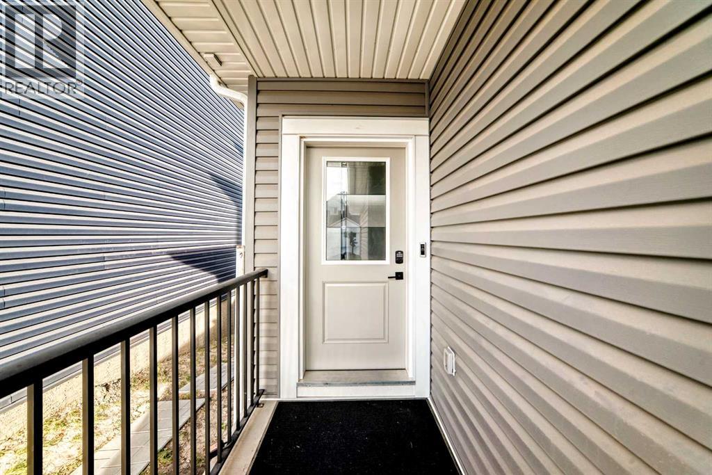 69 Amblehurst Way NW