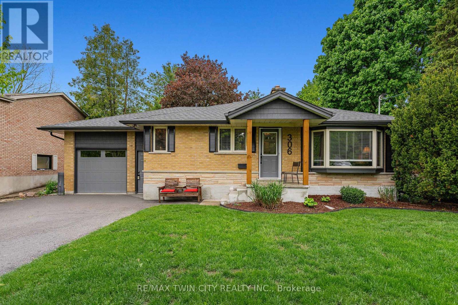 306 NORMANDY AVENUE