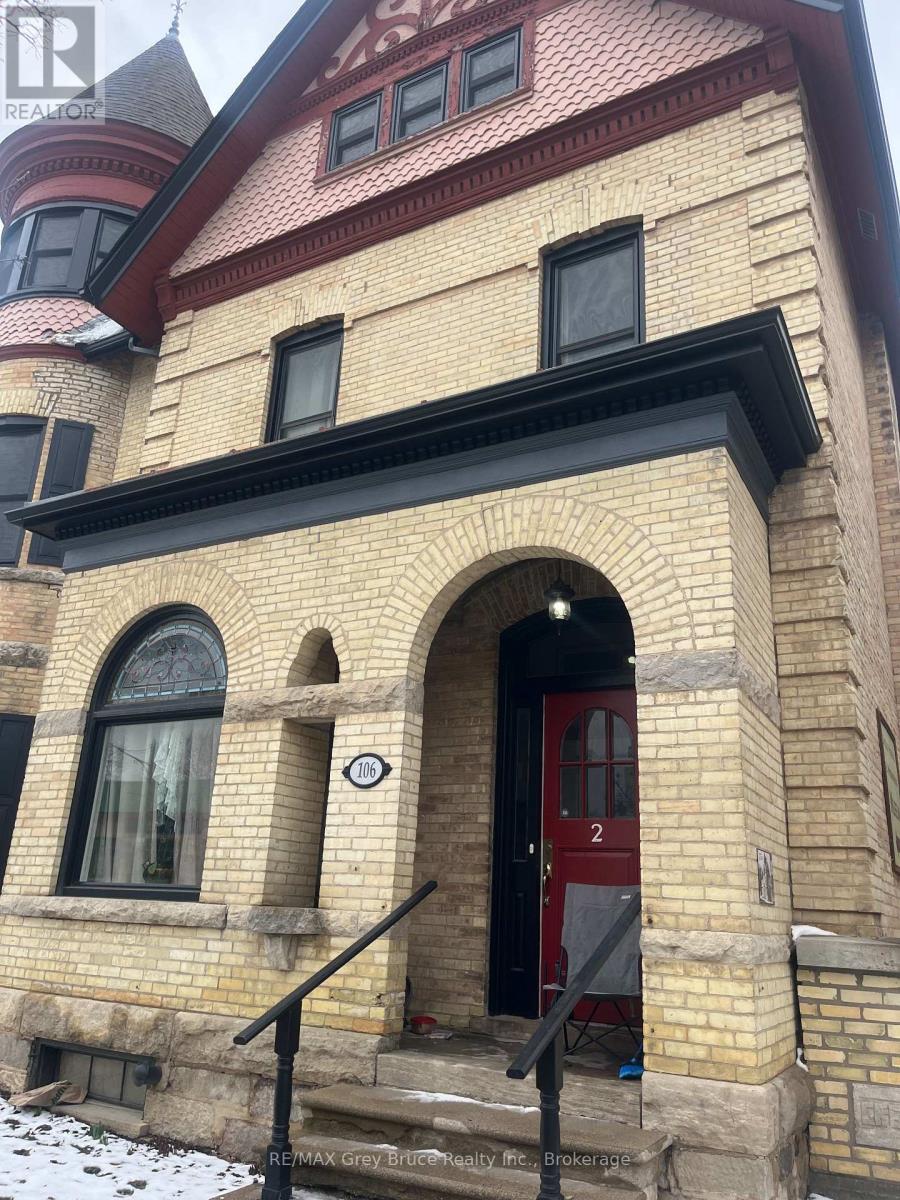 2 - 106 1ST AVENUE S