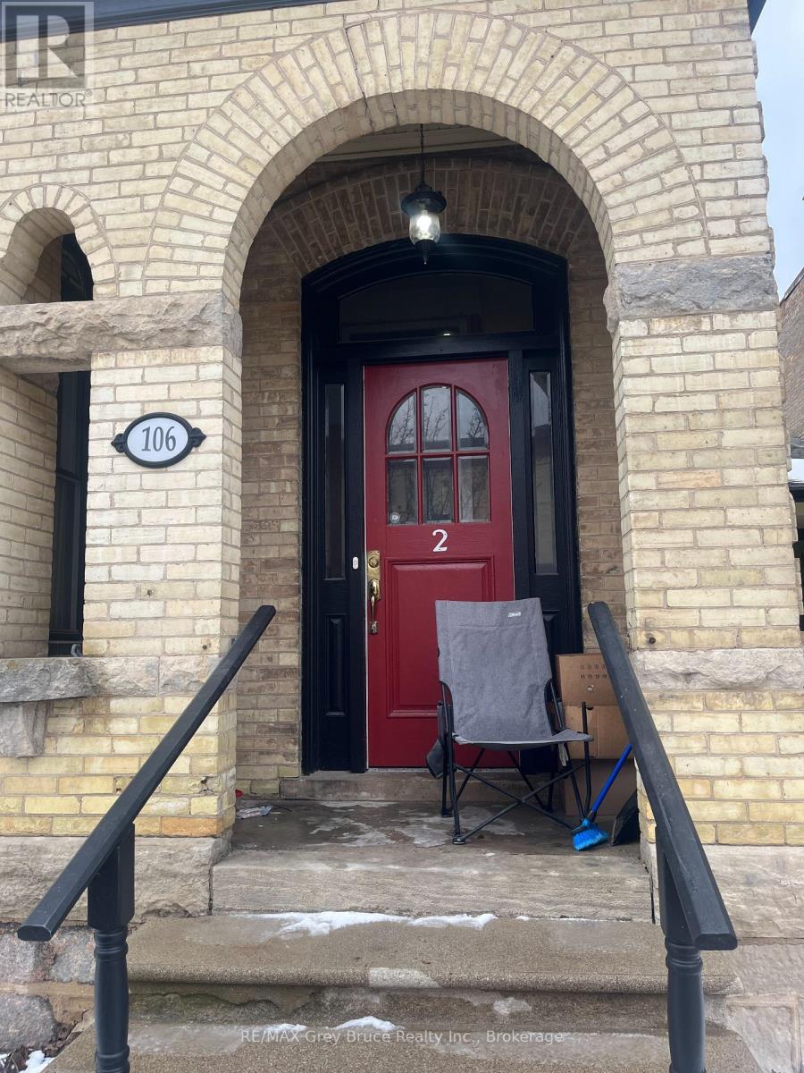 2 - 106 1ST AVENUE S