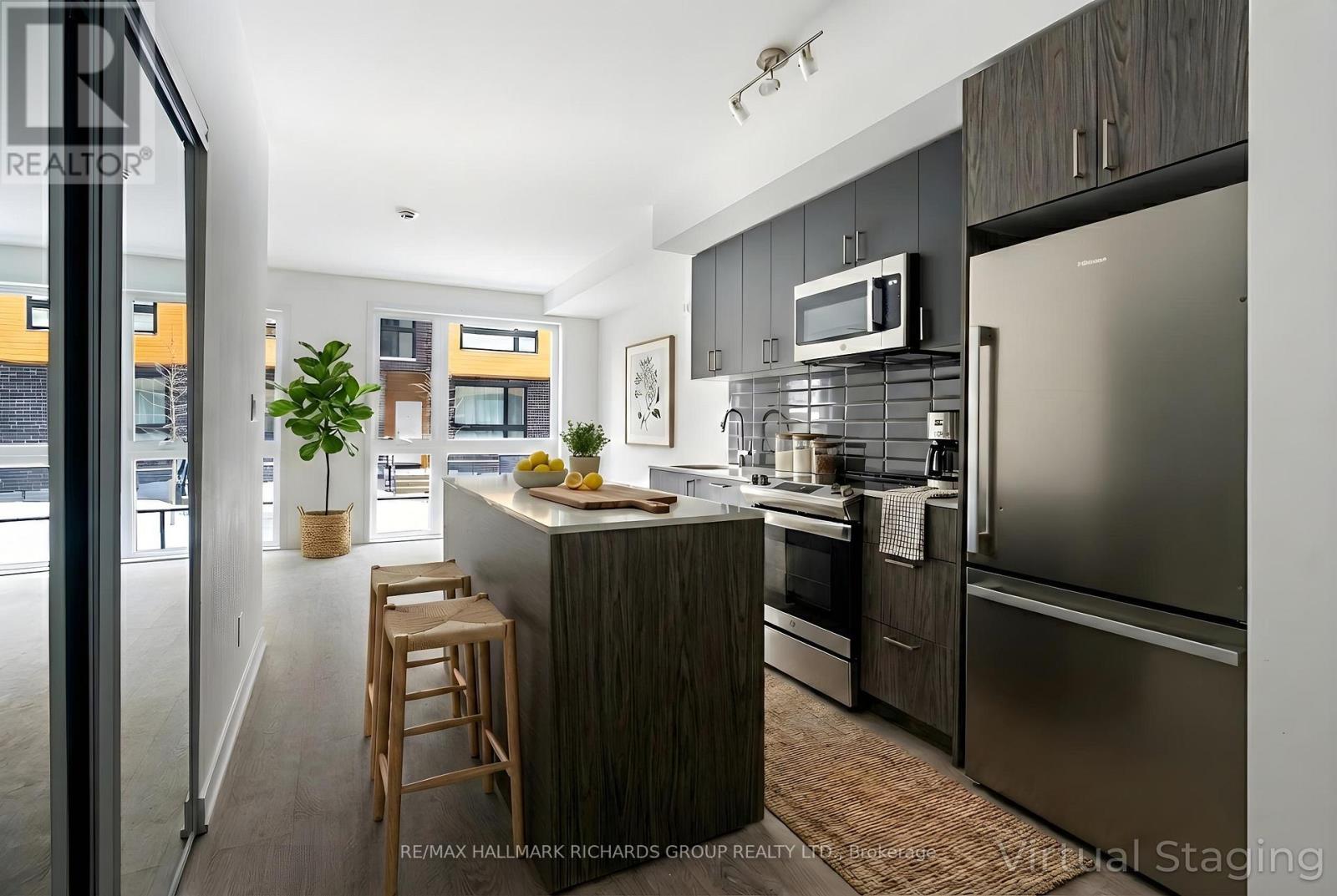23 - 35 BIRCHCLIFF AVENUE