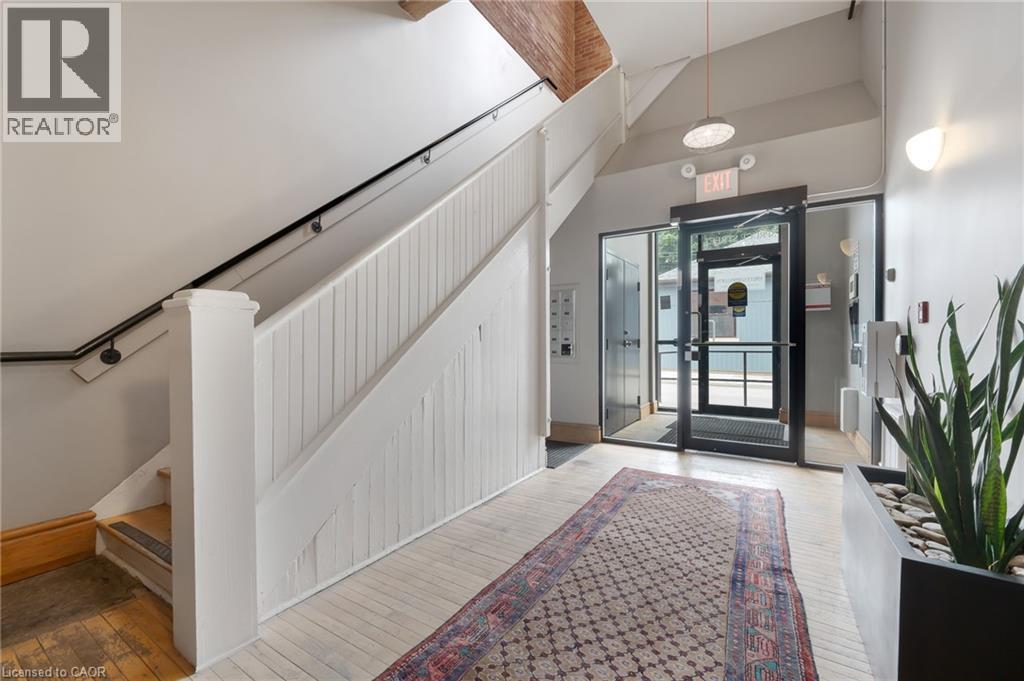 85 SPRUCE Street Unit# 206