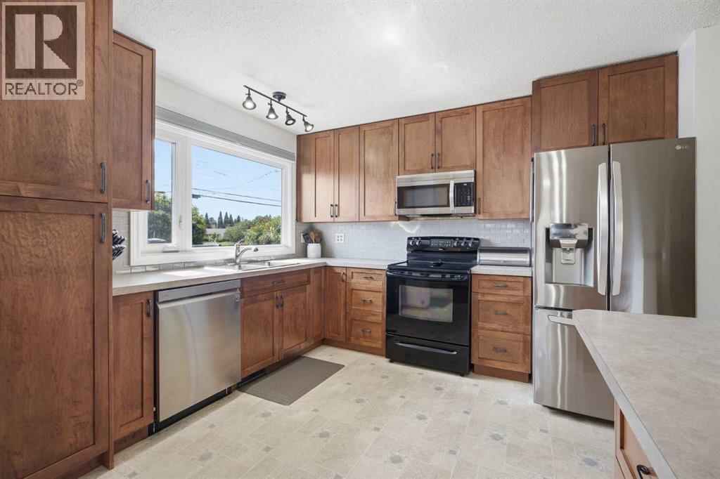 10011 Maplecreek Drive SE