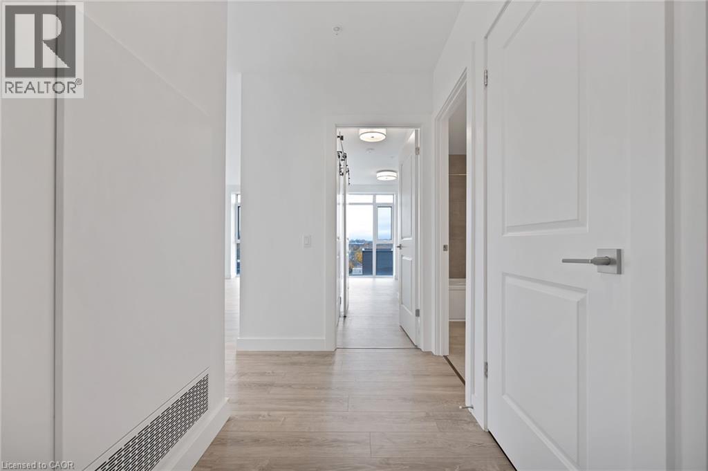 50 GRAND Avenue S Unit# 901