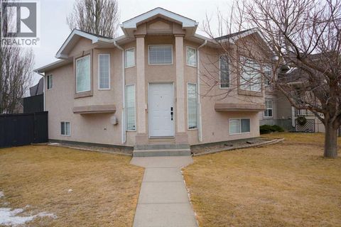 149 Peigan Court W Lethbridge AB T1K7N2