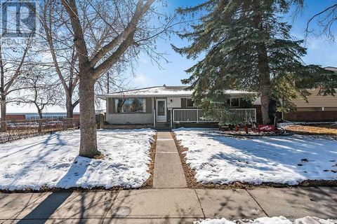74 Armstrong Crescent SE Calgary AB T2J0X3