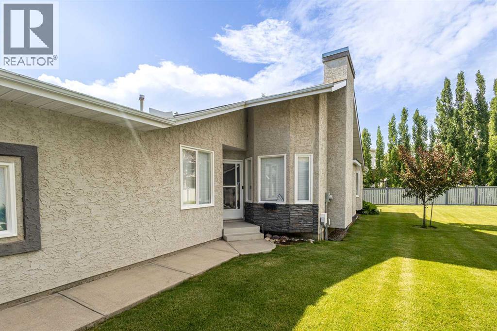 277 Arbour Cliff Close NW