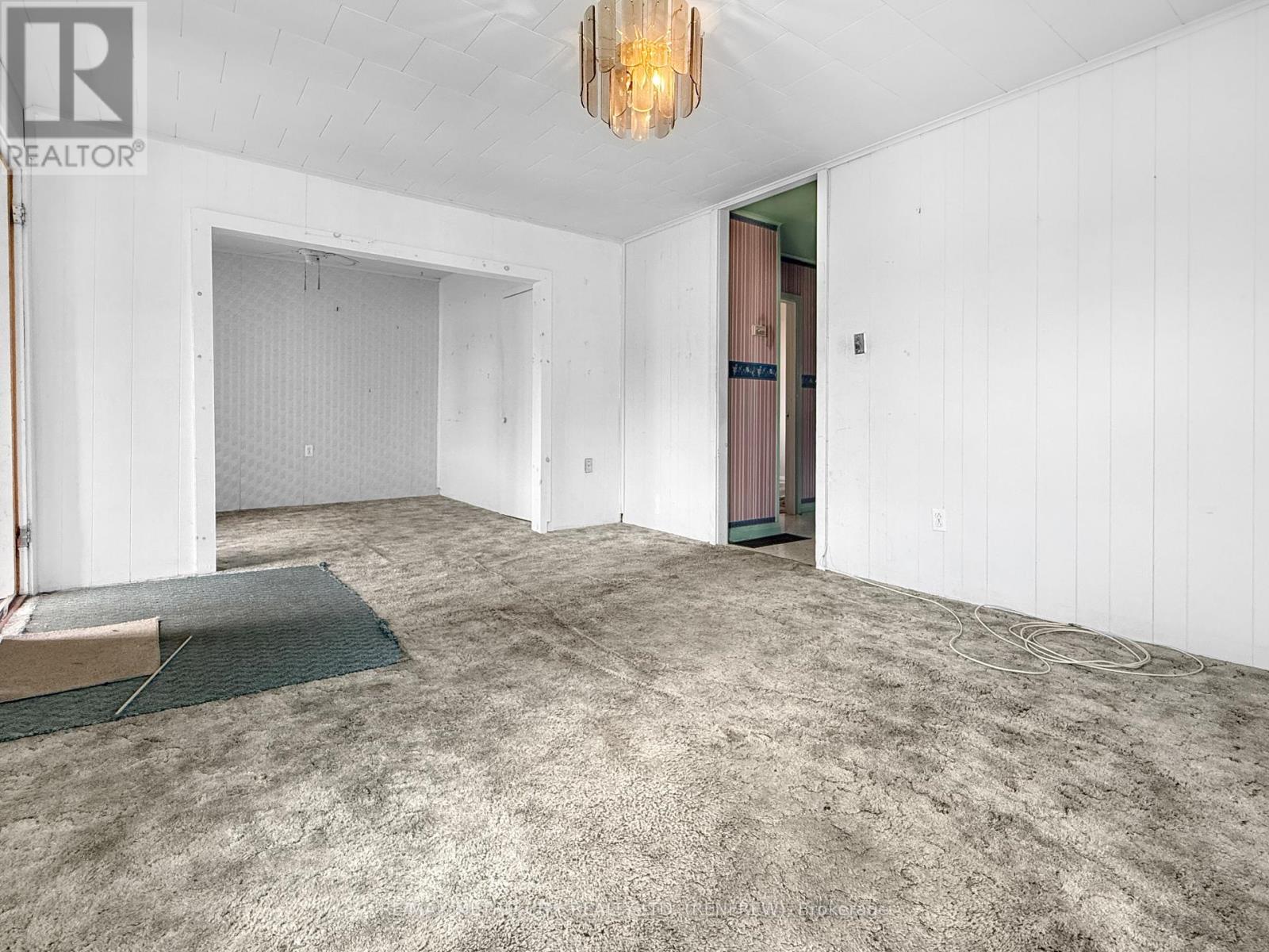 146 CAMERON AVENUE