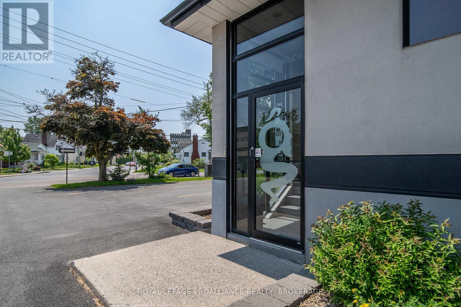 271 CONCESSION STREET