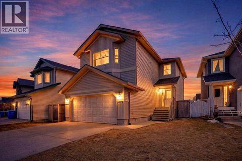 17 Taracove Crescent NE Calgary AB T3J4R3