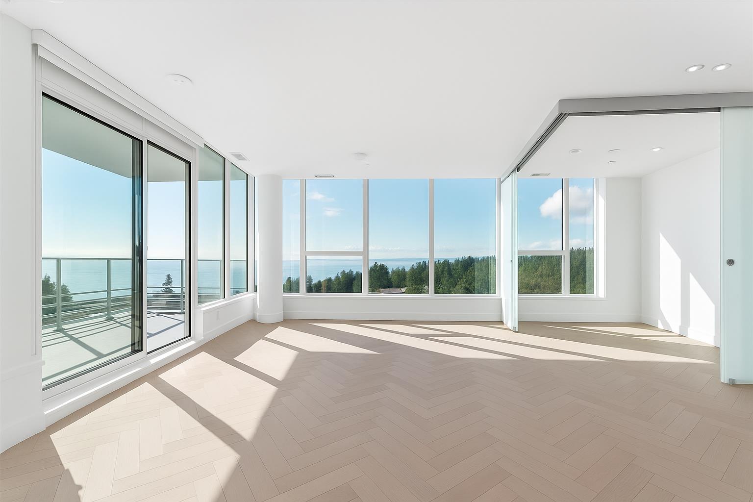 705 1342 JOHNSTON ROAD