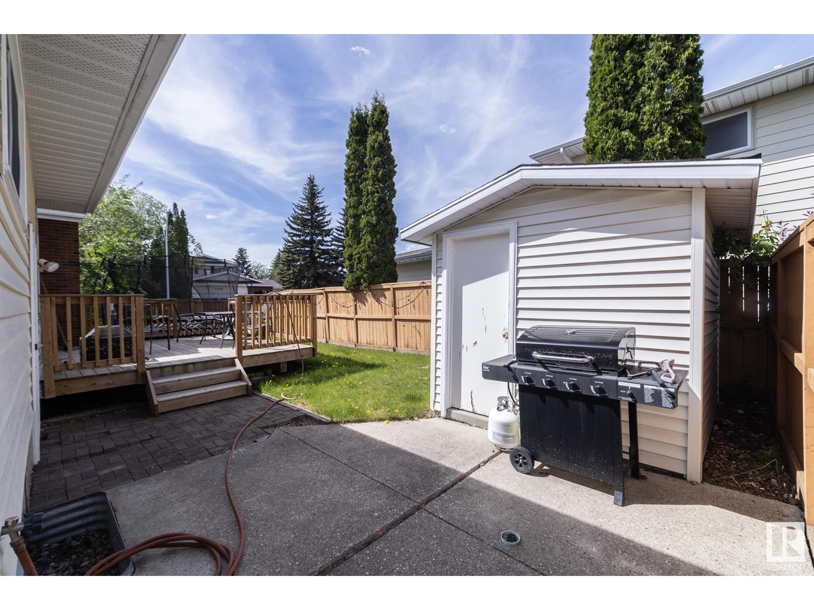 11138 30 AV NW