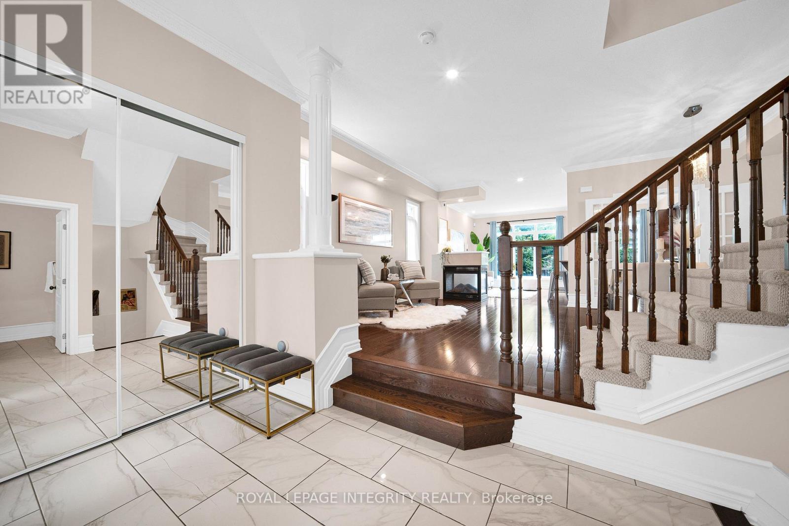 748 BOWERCREST CRESCENT