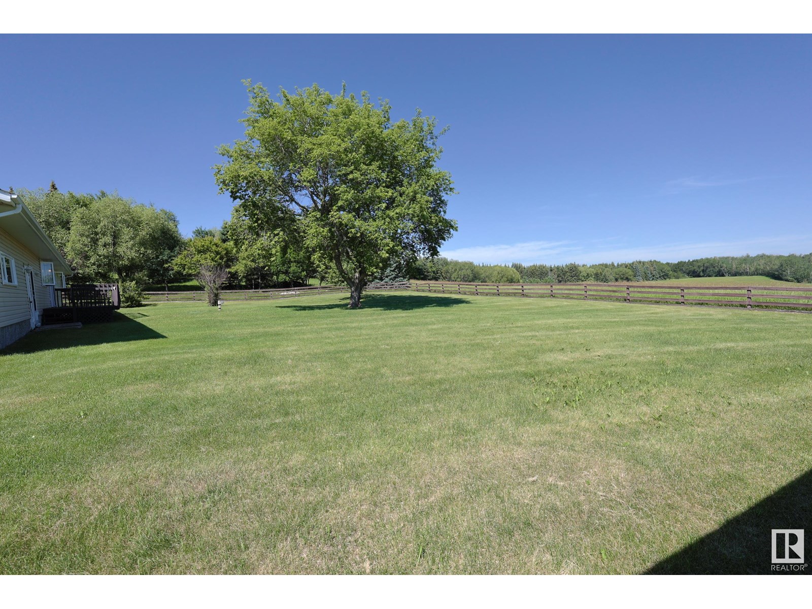 #61 24213 TWP ROAD 554