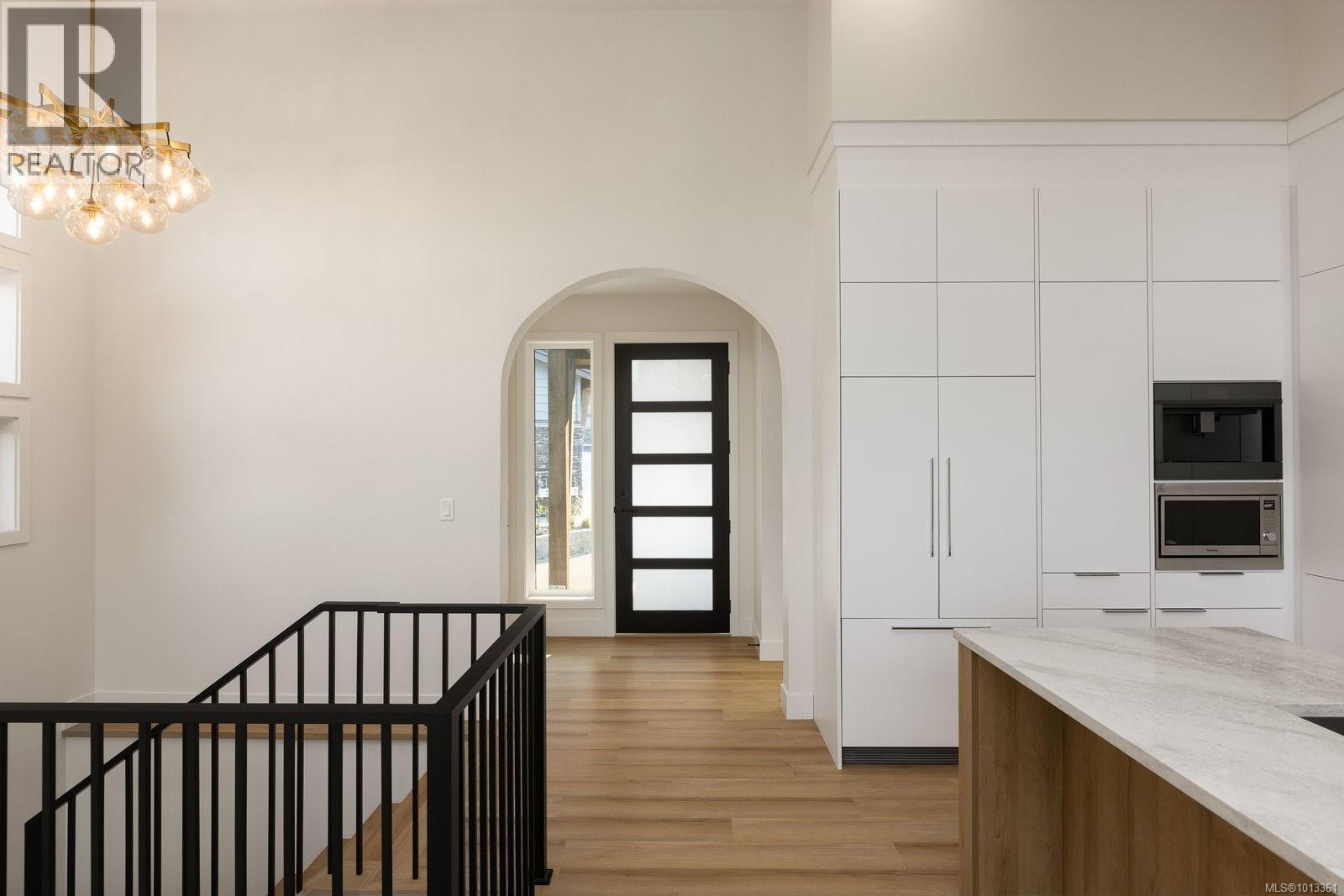 105 2332 Copper Rock Crt