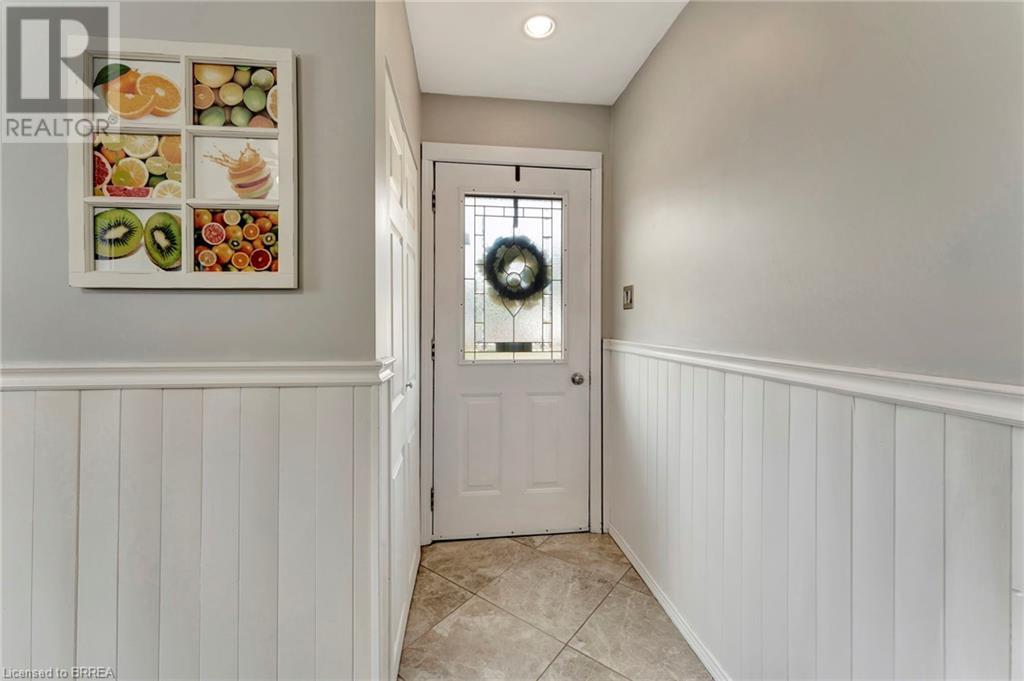 48 WILLOW Drive