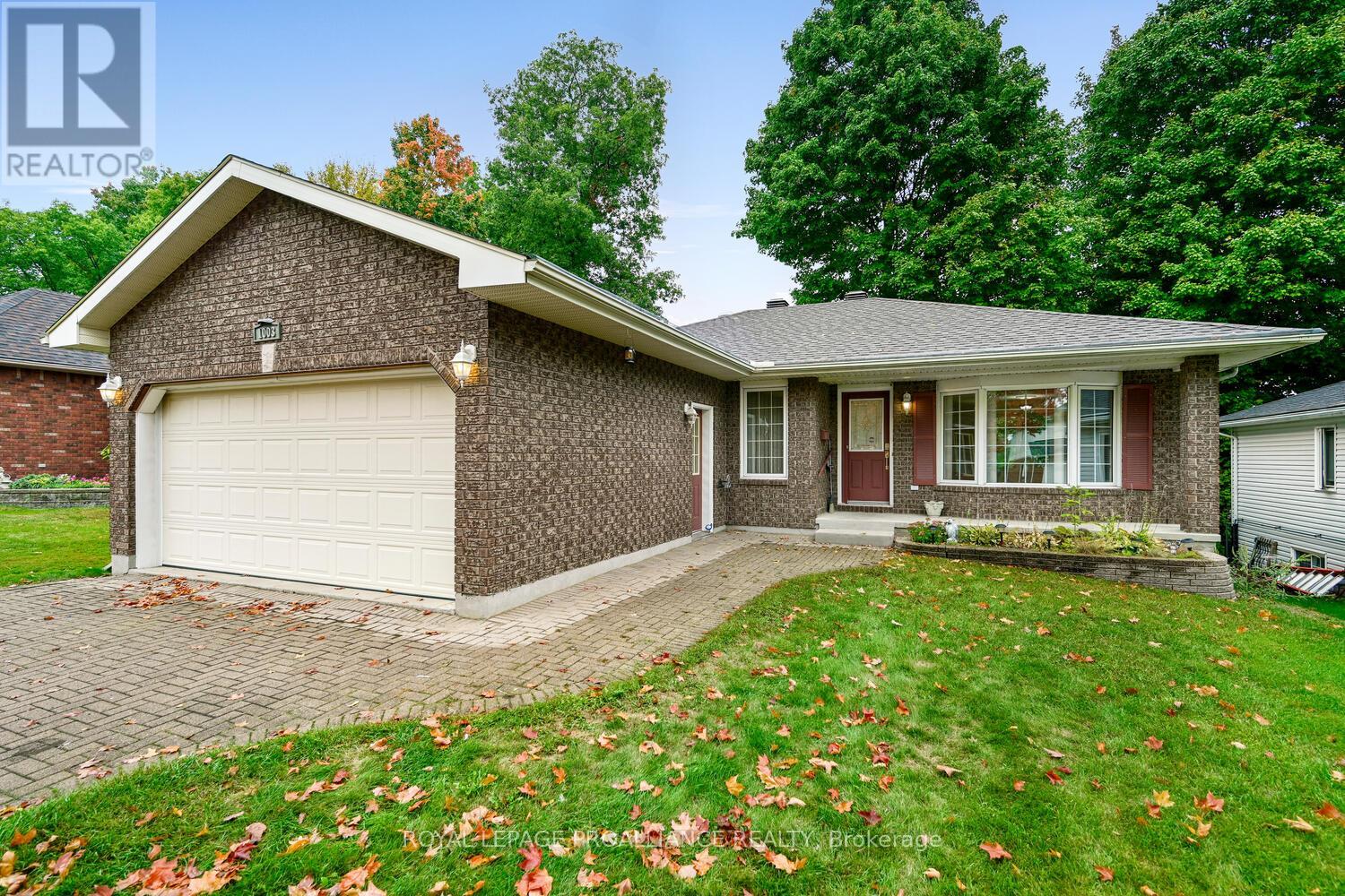 1003 MONTROSE STREET