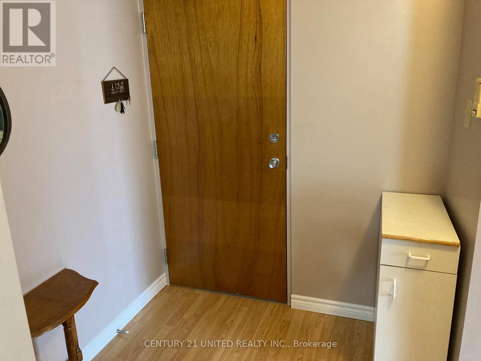 102 - 2418 MOUNTLAND DRIVE