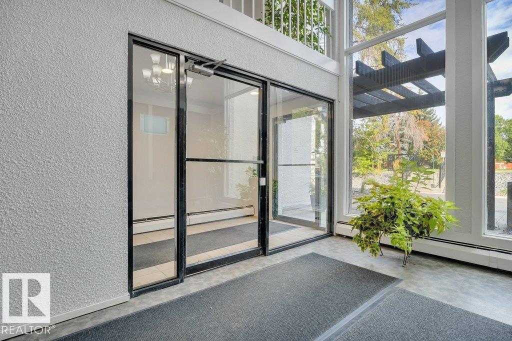 #118 5730 RIVERBEND RD NW