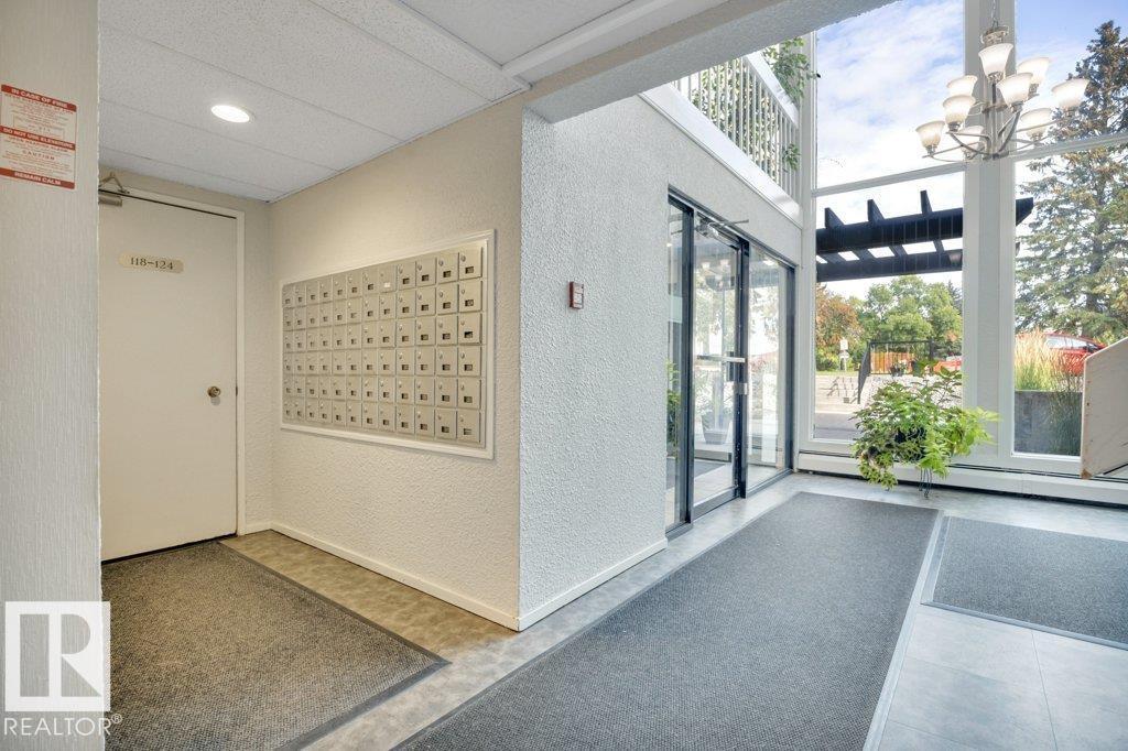 #118 5730 RIVERBEND RD NW