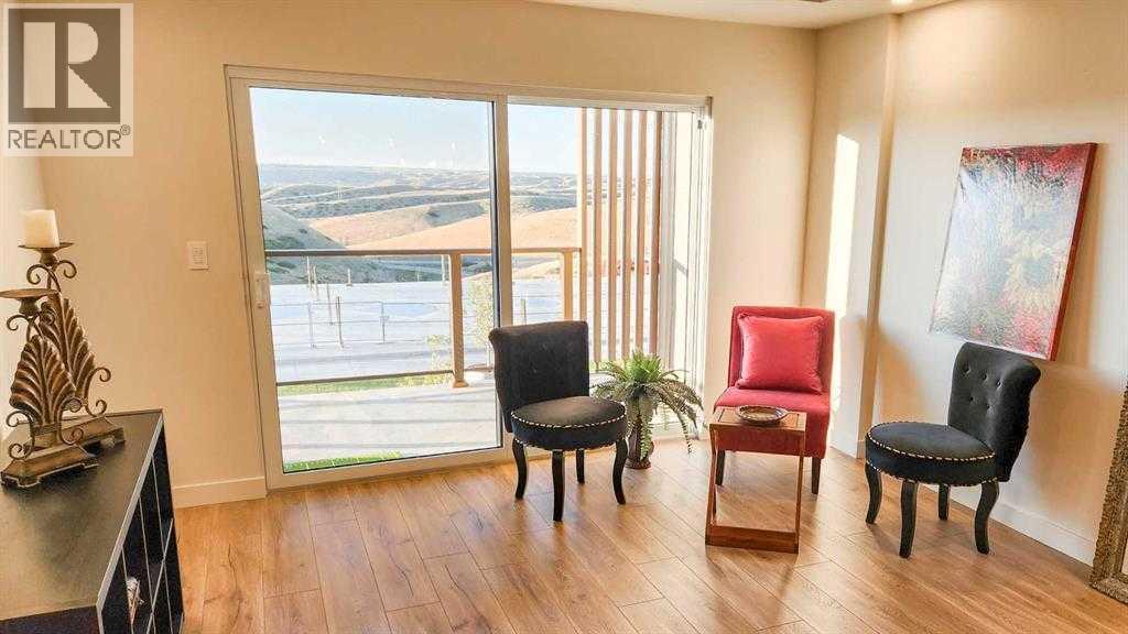331, 102 Scenic Drive N