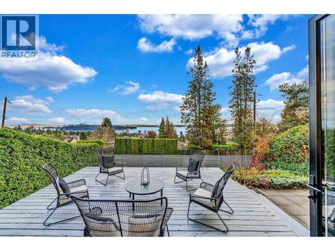 2234 PALMERSTON AVENUE West Vancouver BC V7V2V8