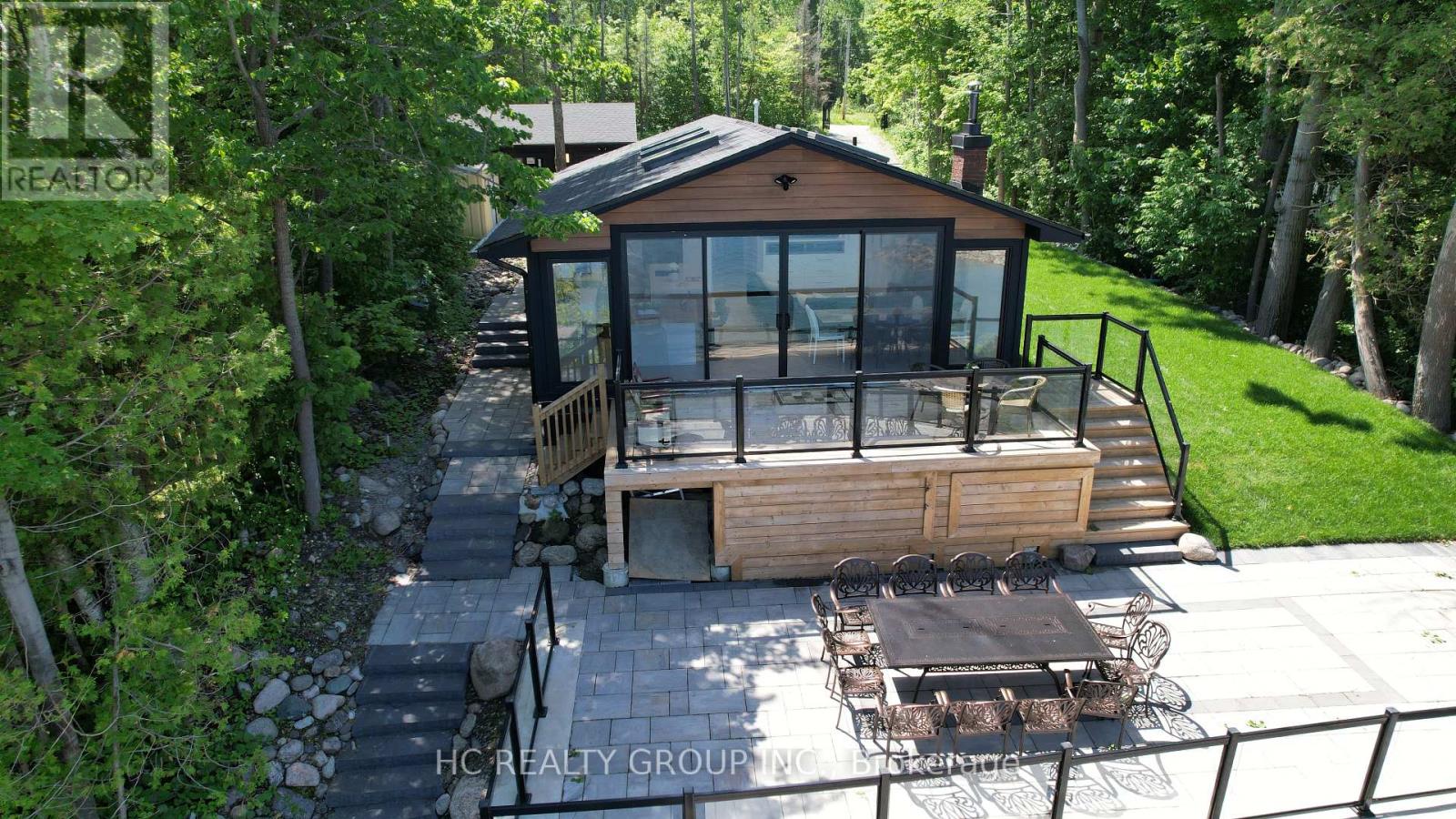 456 SILVER BIRCH DRIVE