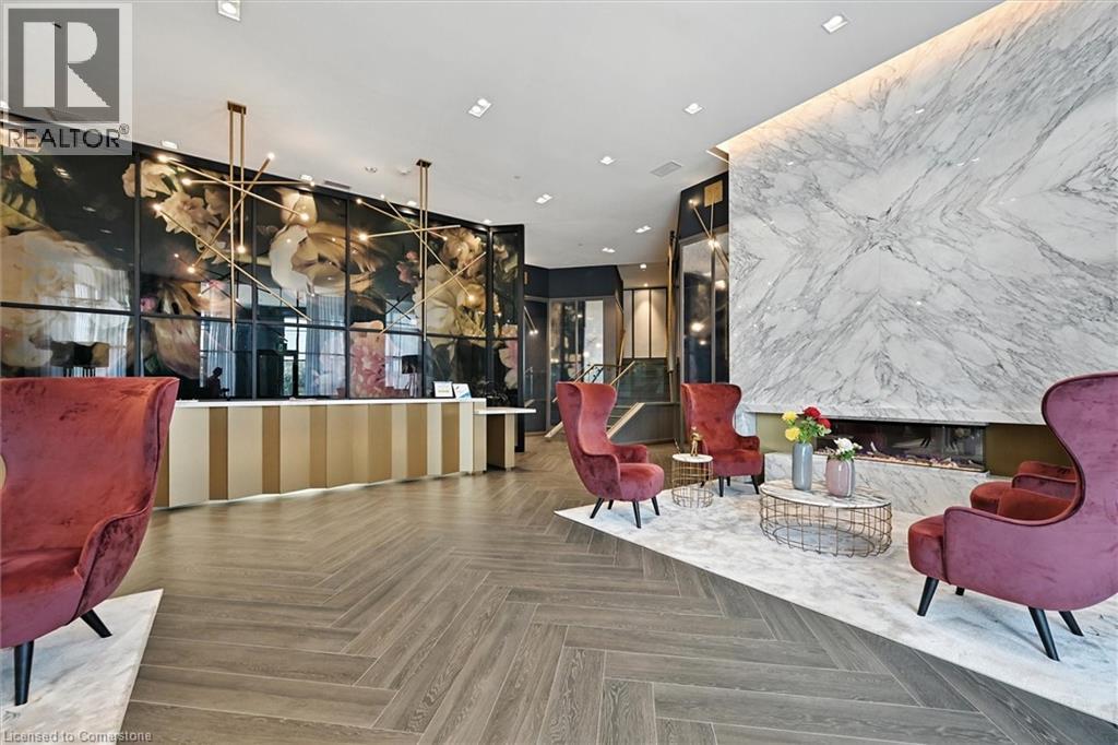 405 DUNDAS STREET Street W Unit# PH06