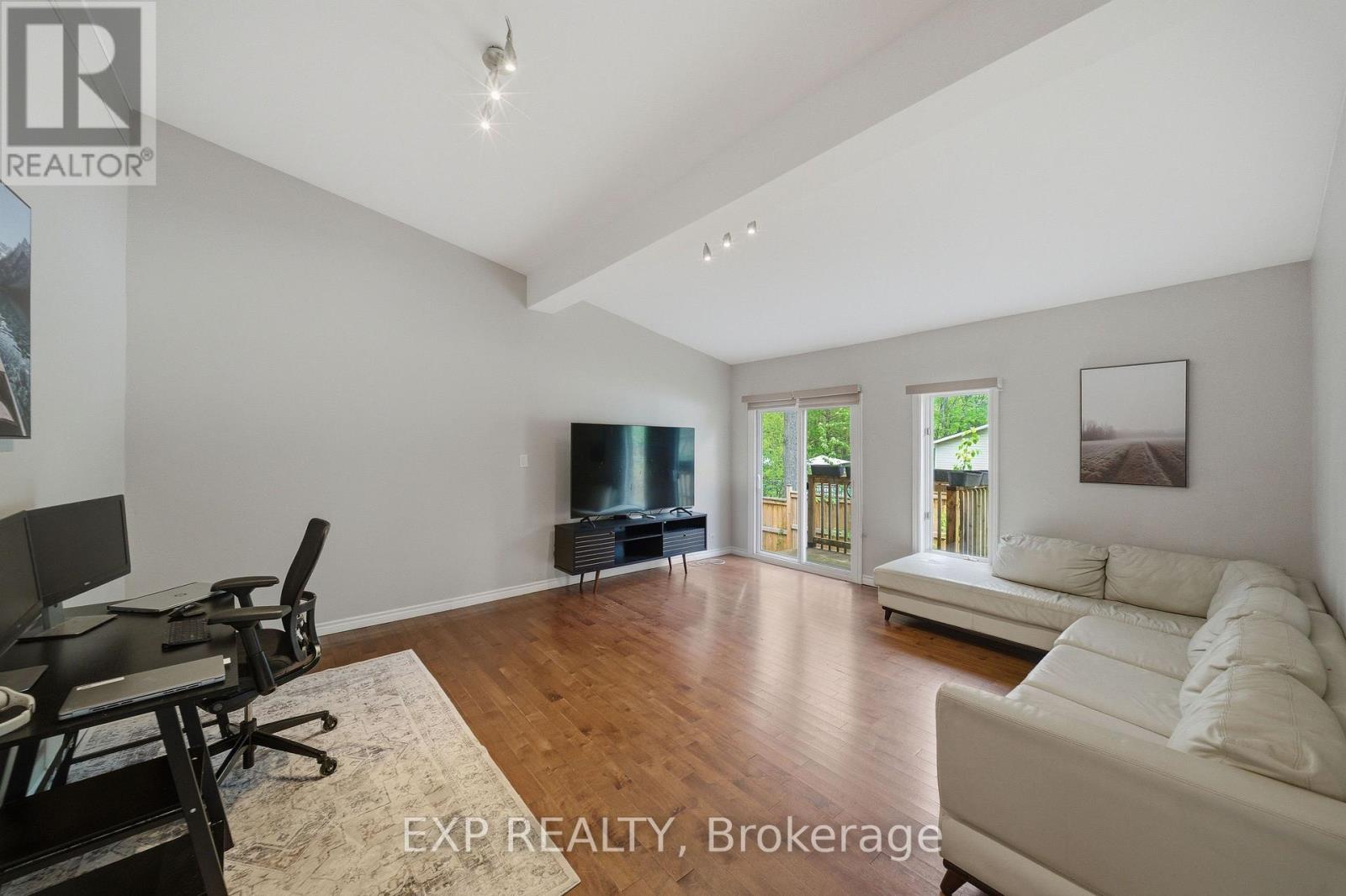 136 RESTHAVEN AVENUE