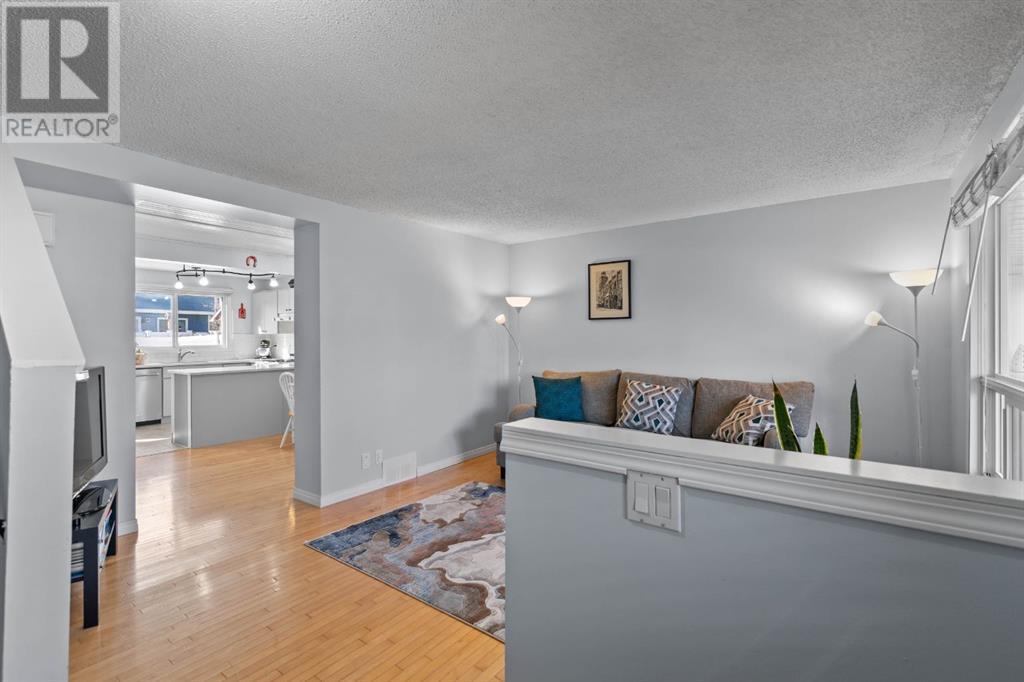 18 Queen Anne Close SE
