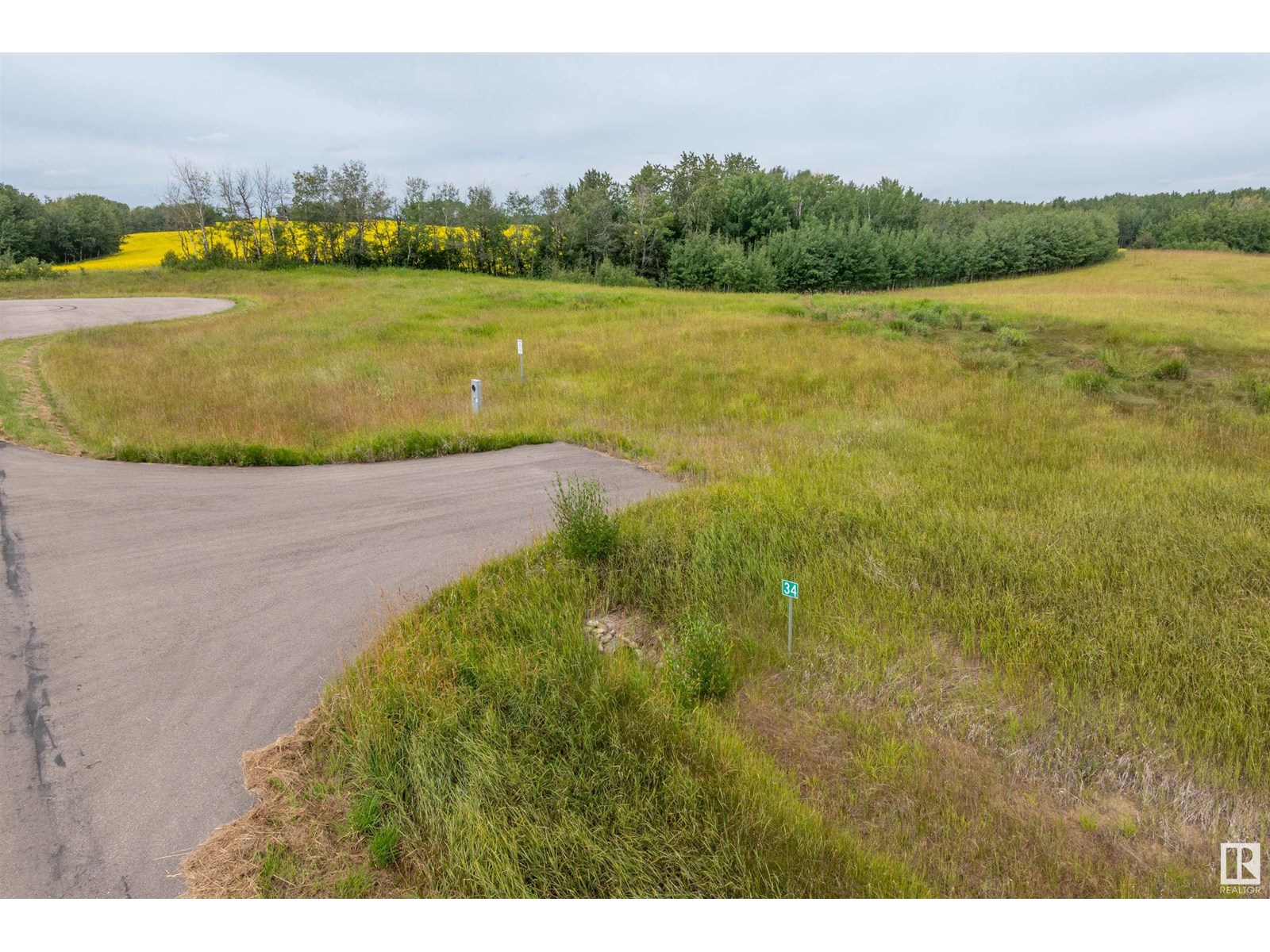 #34 53214 RGE ROAD 13