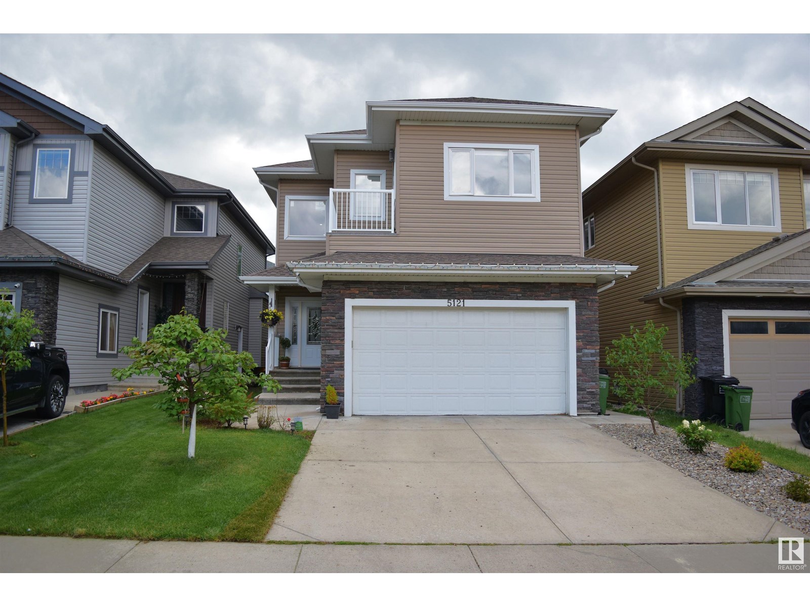 5121 1B AV SW