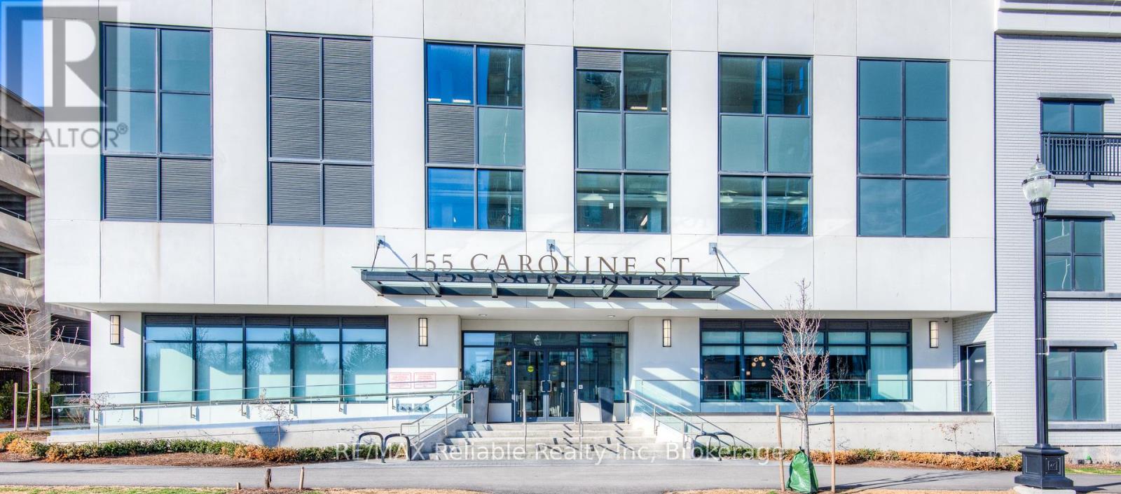 1706 - 155 CAROLINE STREET S