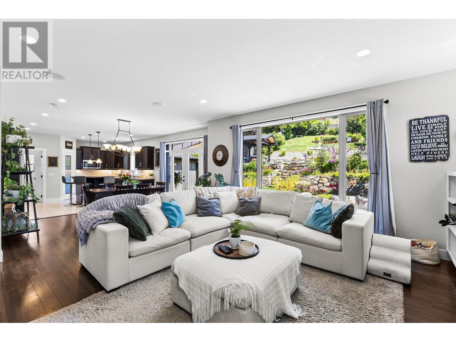 1441 Black Mountain Crescent