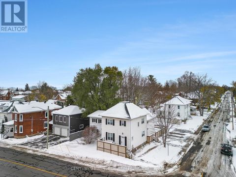 17 LOMBARD STREET Smiths Falls ON K7A4E8