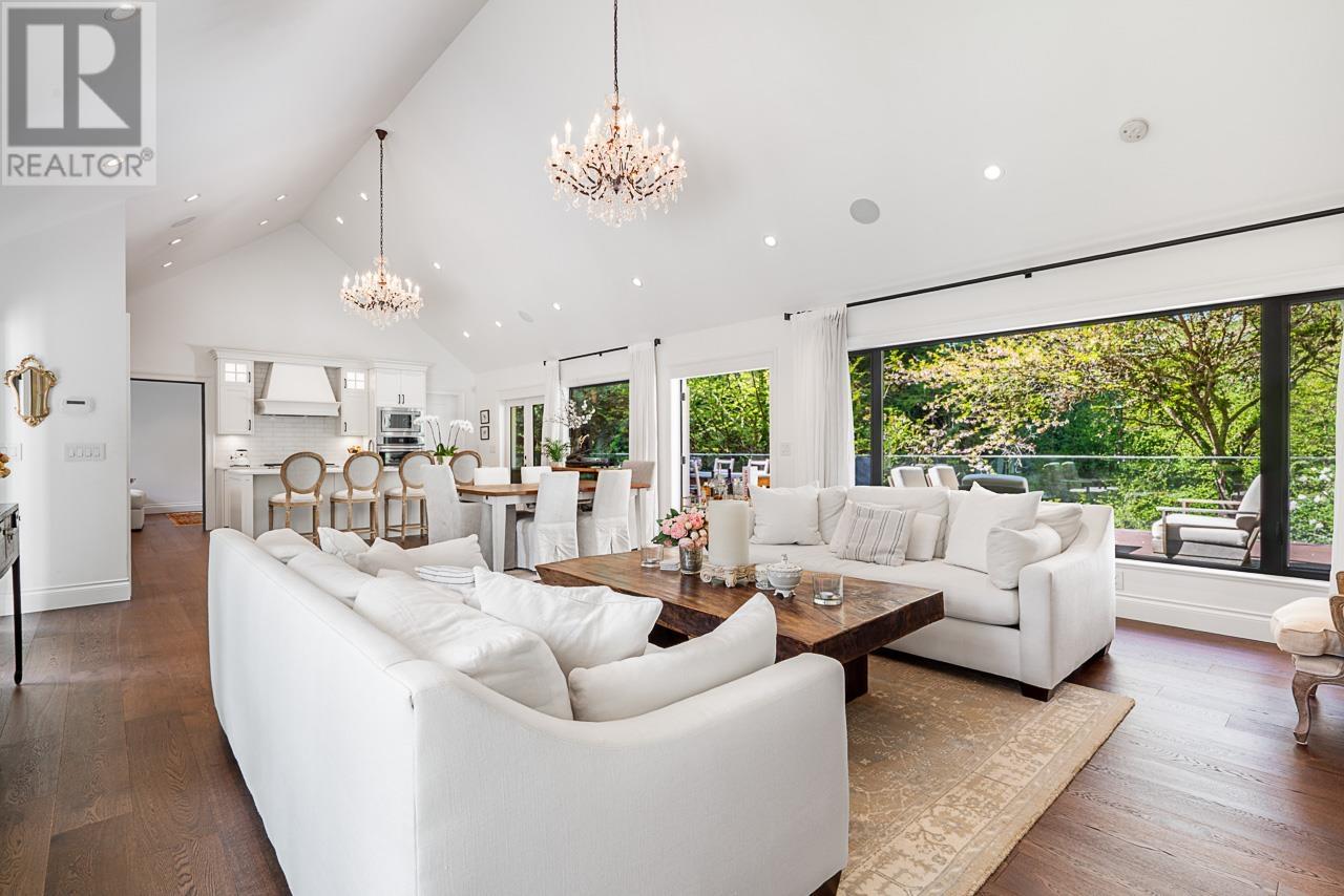 435 MACBETH CRESCENT