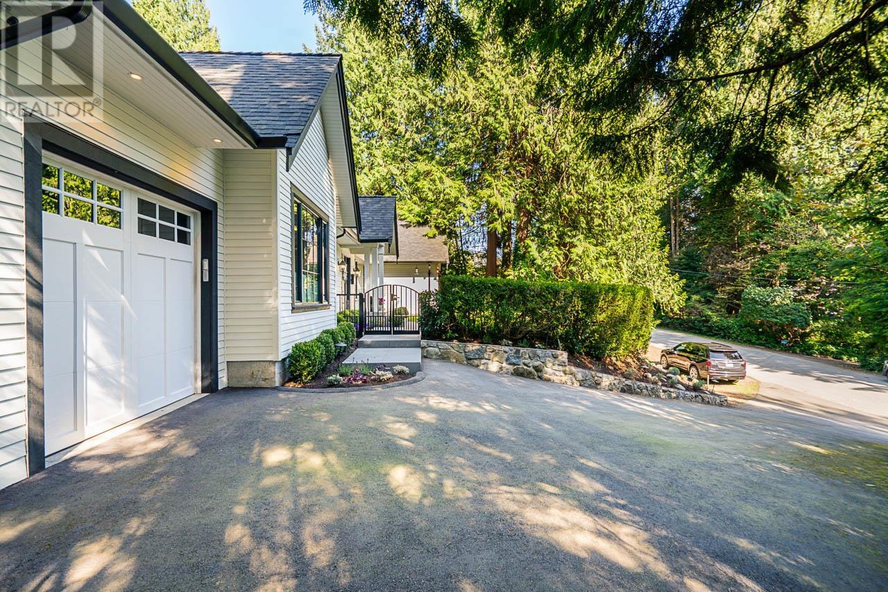 435 MACBETH CRESCENT