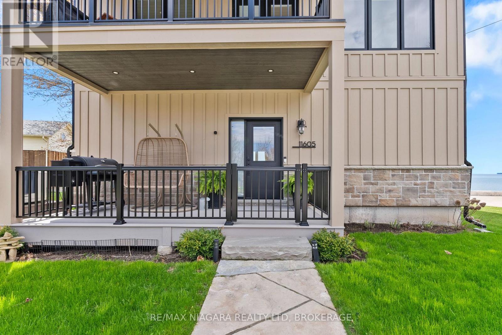 11605 BEACH ROAD W