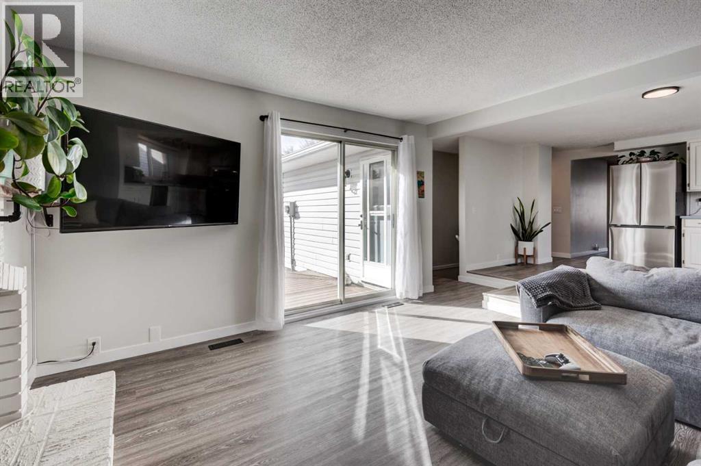 959 Bracewood Rise SW