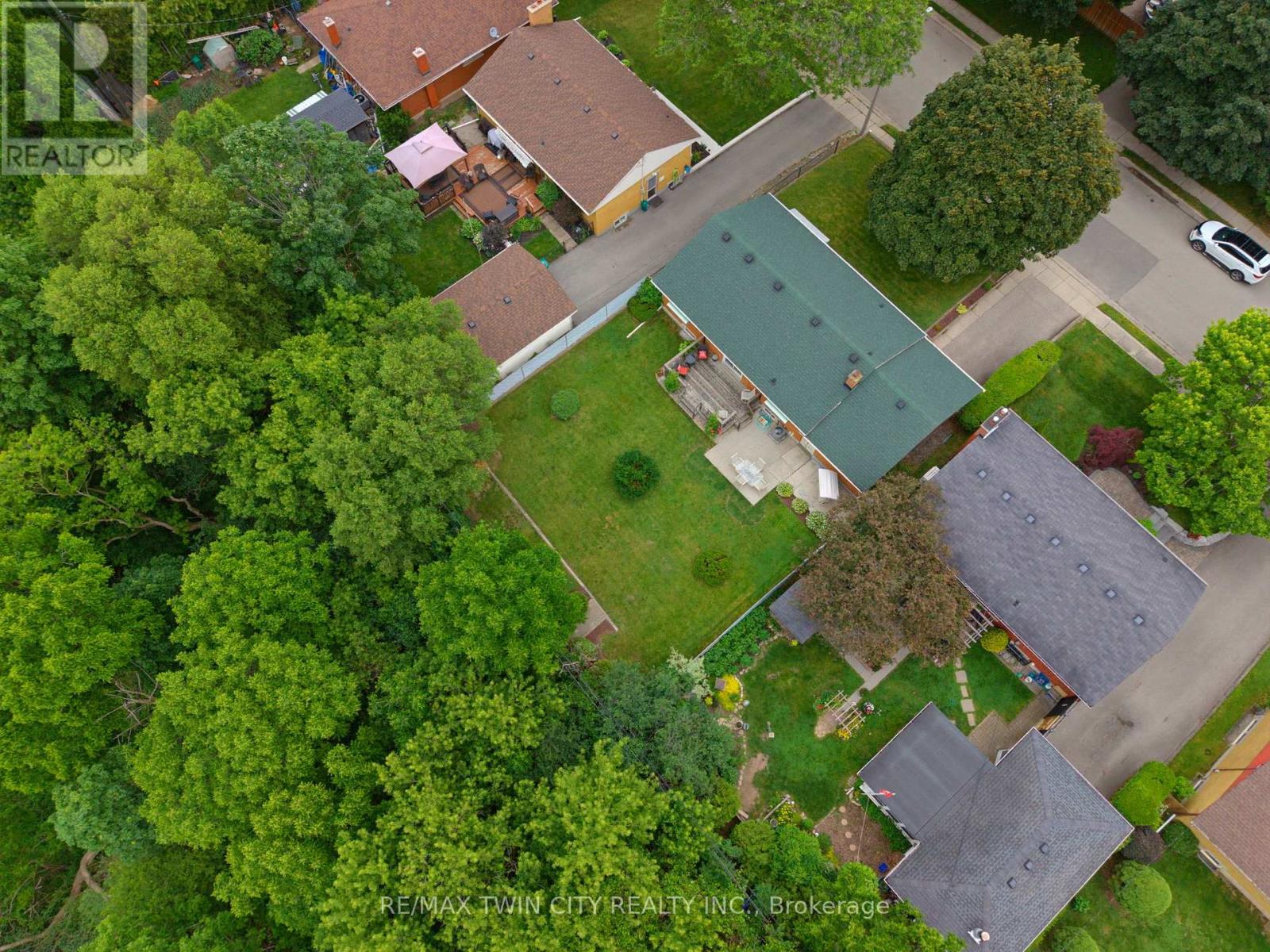 42 HIGHMAN AVENUE